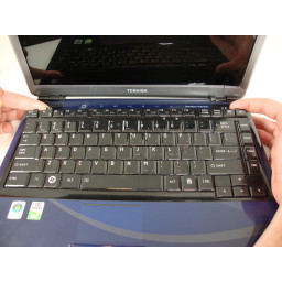 Замена клавиатуры Toshiba Satellite M305D-S4829