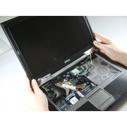 Замена дисплея Dell Latitude D620